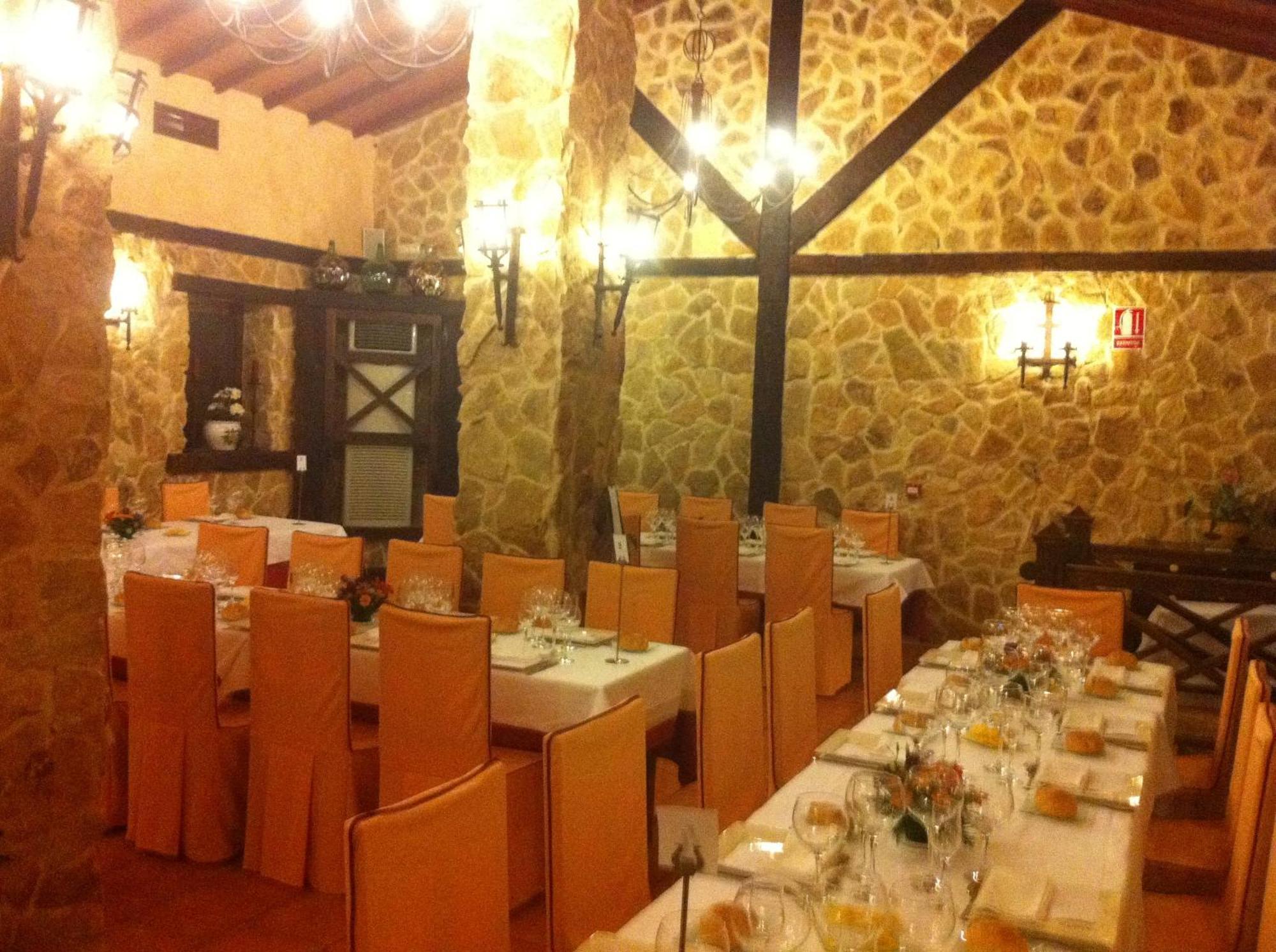 Hotel Dona Isabel Torrellano Bagian luar foto