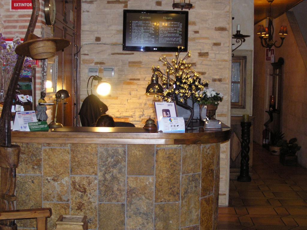 Hotel Dona Isabel Torrellano Bagian luar foto