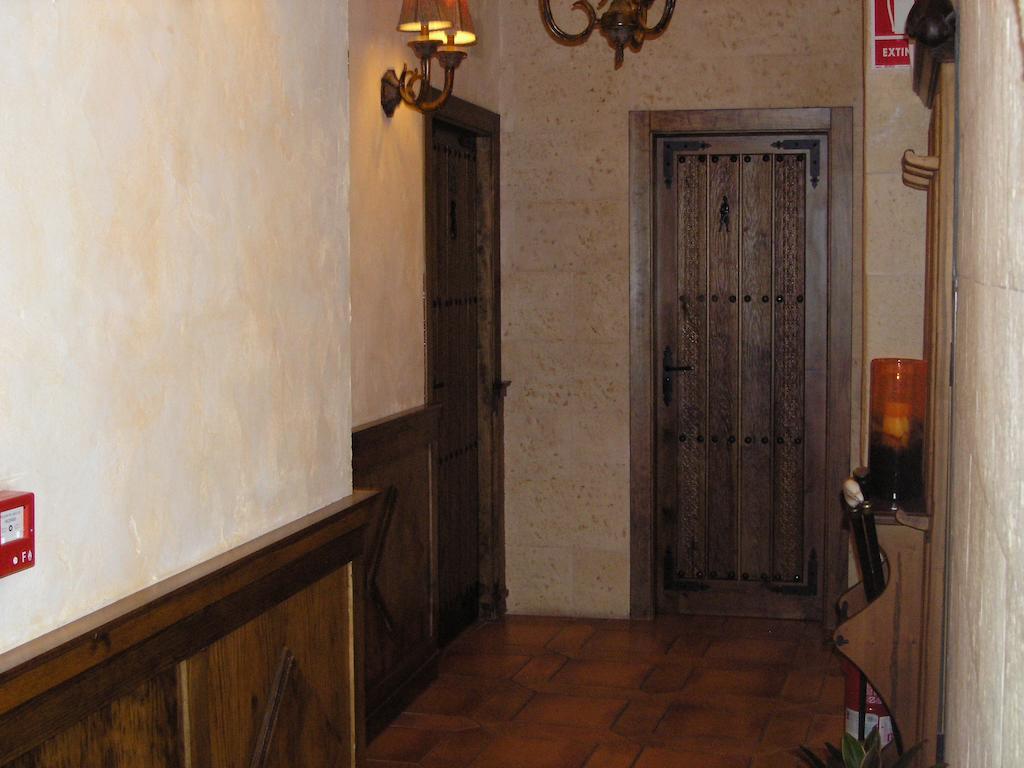 Hotel Dona Isabel Torrellano Bagian luar foto